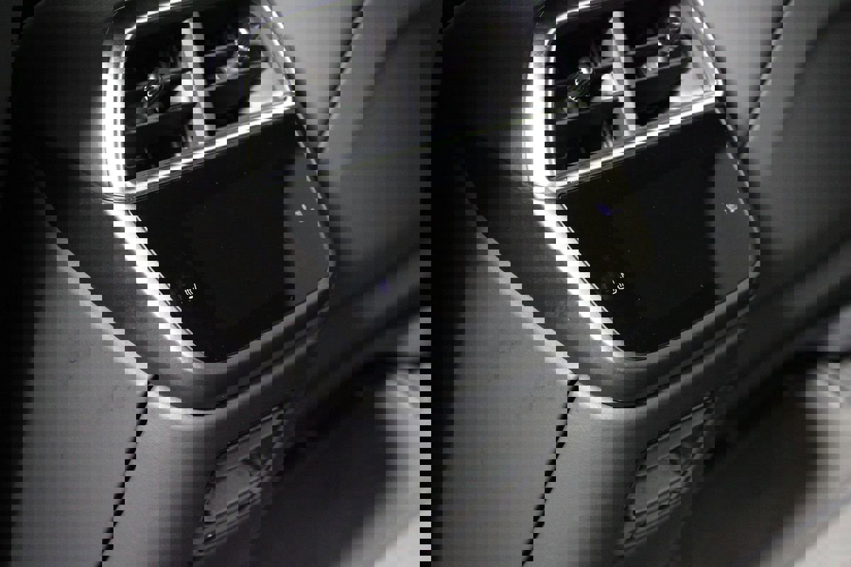 Used 2023 Lucid Air Pure image 31