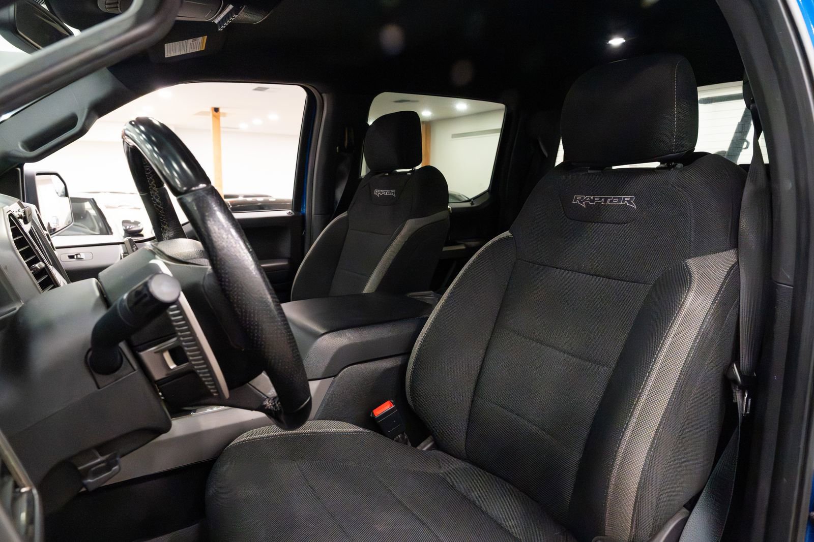 Used 2018 Ford F150 Raptor image 10