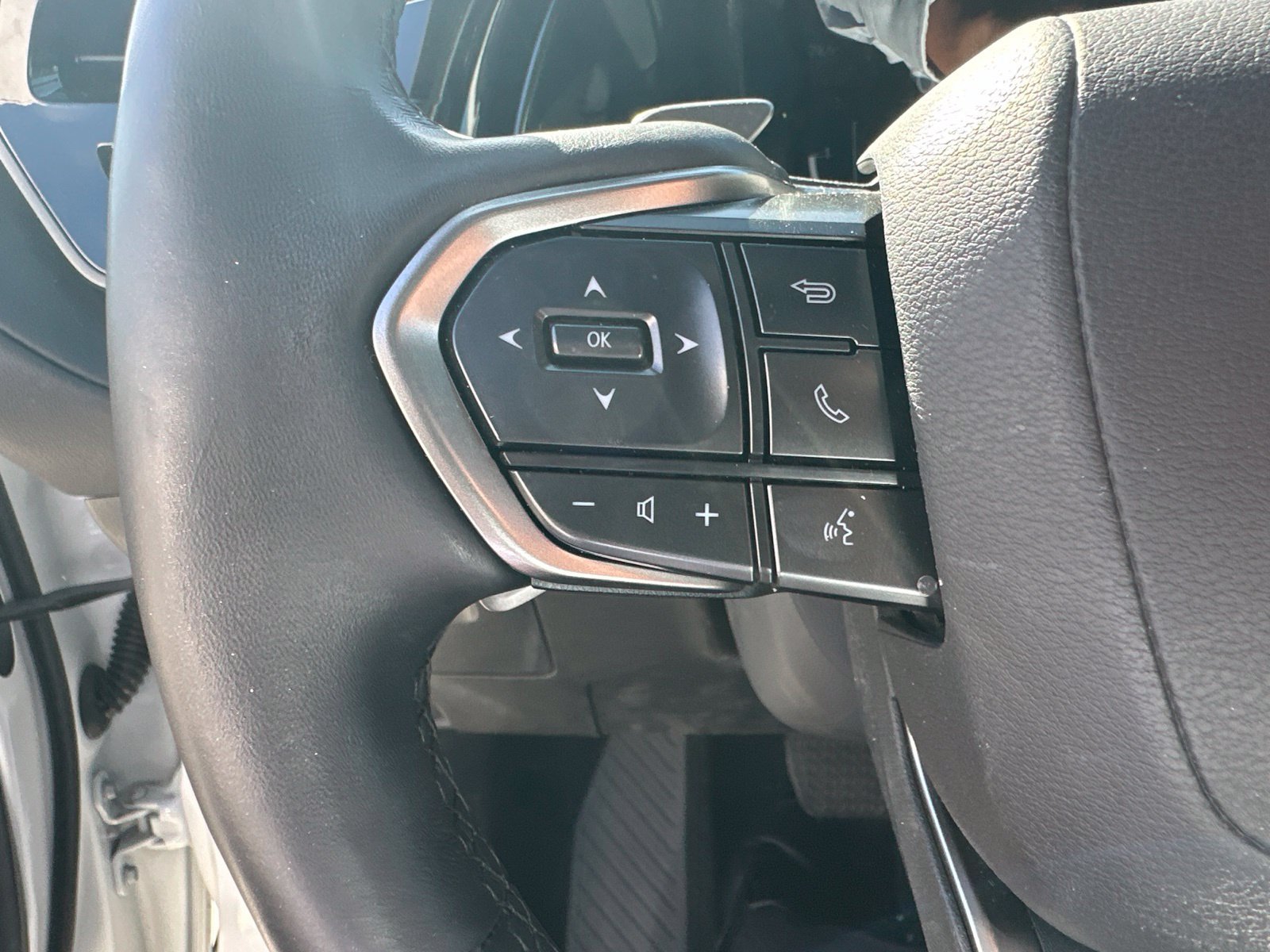 Used 2025 Lexus TX 350 FWD image 16