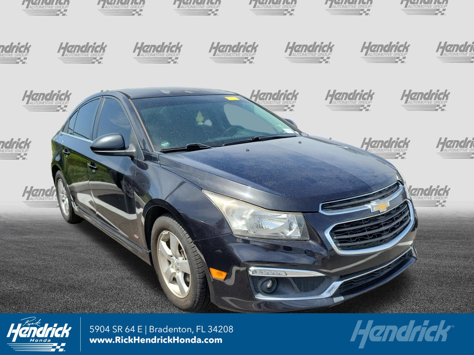 Used 2016 Chevrolet Cruze LT w/ Sun And Sound Package FWD image 1
