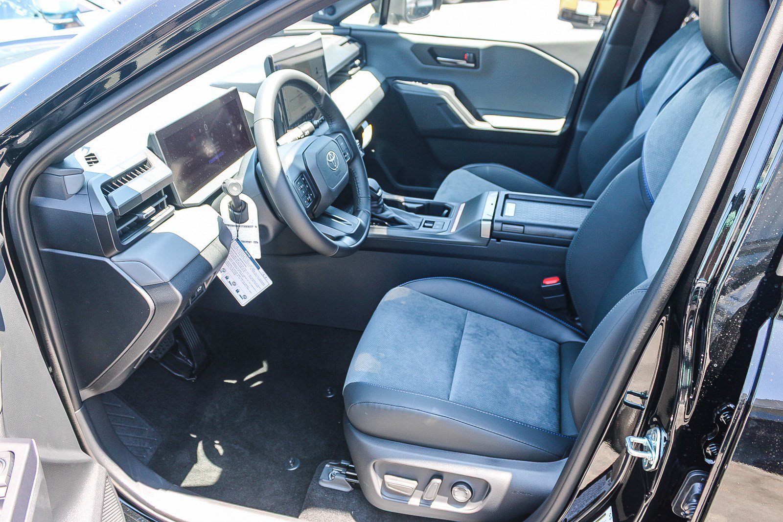 New 2026 Toyota RAV4 XSE AWD/4WD image 20