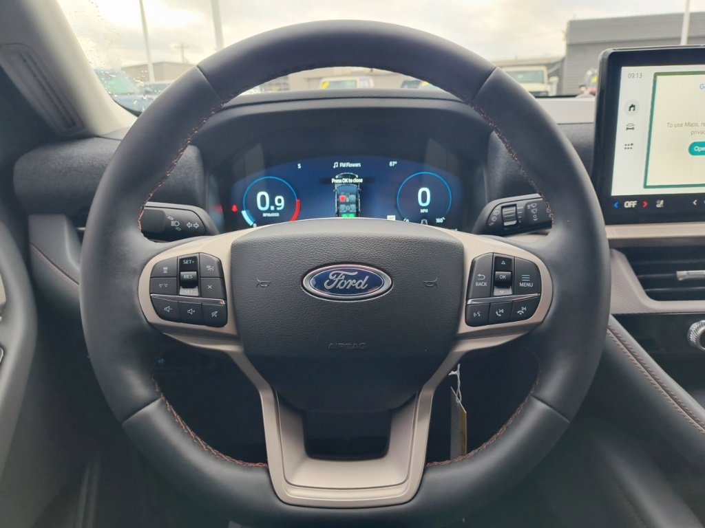 New 2026 Ford Explorer Active w/ Active Comfort Package image 12