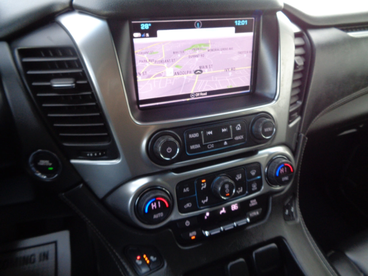 Used 2019 Chevrolet Suburban LT w/ Luxury Package image 34