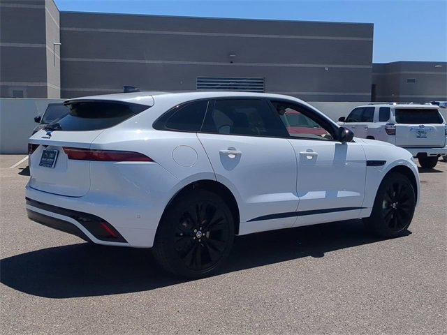 New 2025 Jaguar F-PACE R-Dynamic S image 19