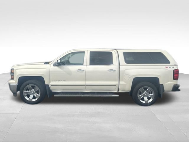 Used 2015 Chevrolet Silverado 1500 LTZ Z71 w/ LTZ Plus Package AWD/4WD image 5
