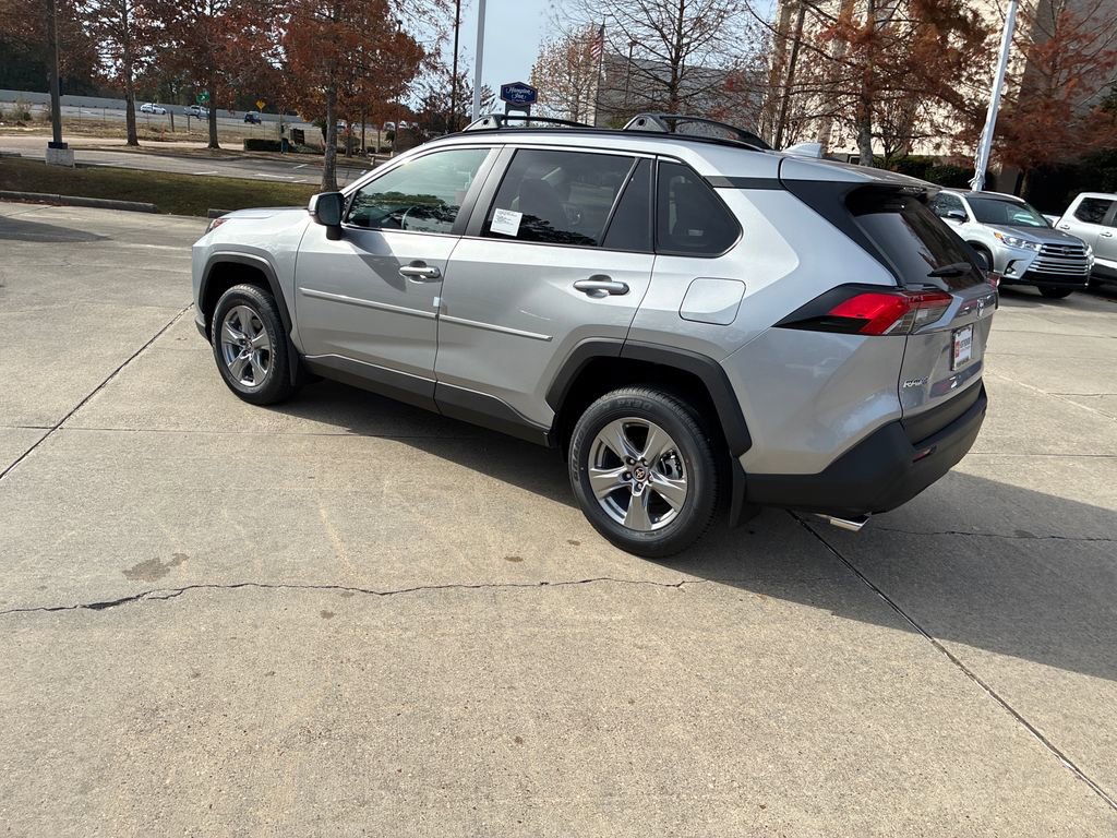 New 2025 Toyota RAV4 XLE image 3