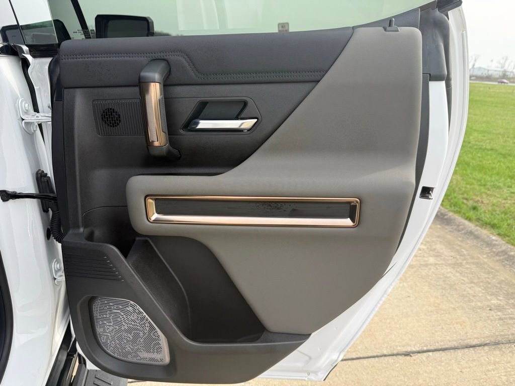 Used 2025 GMC Hummer EV 3X image 18