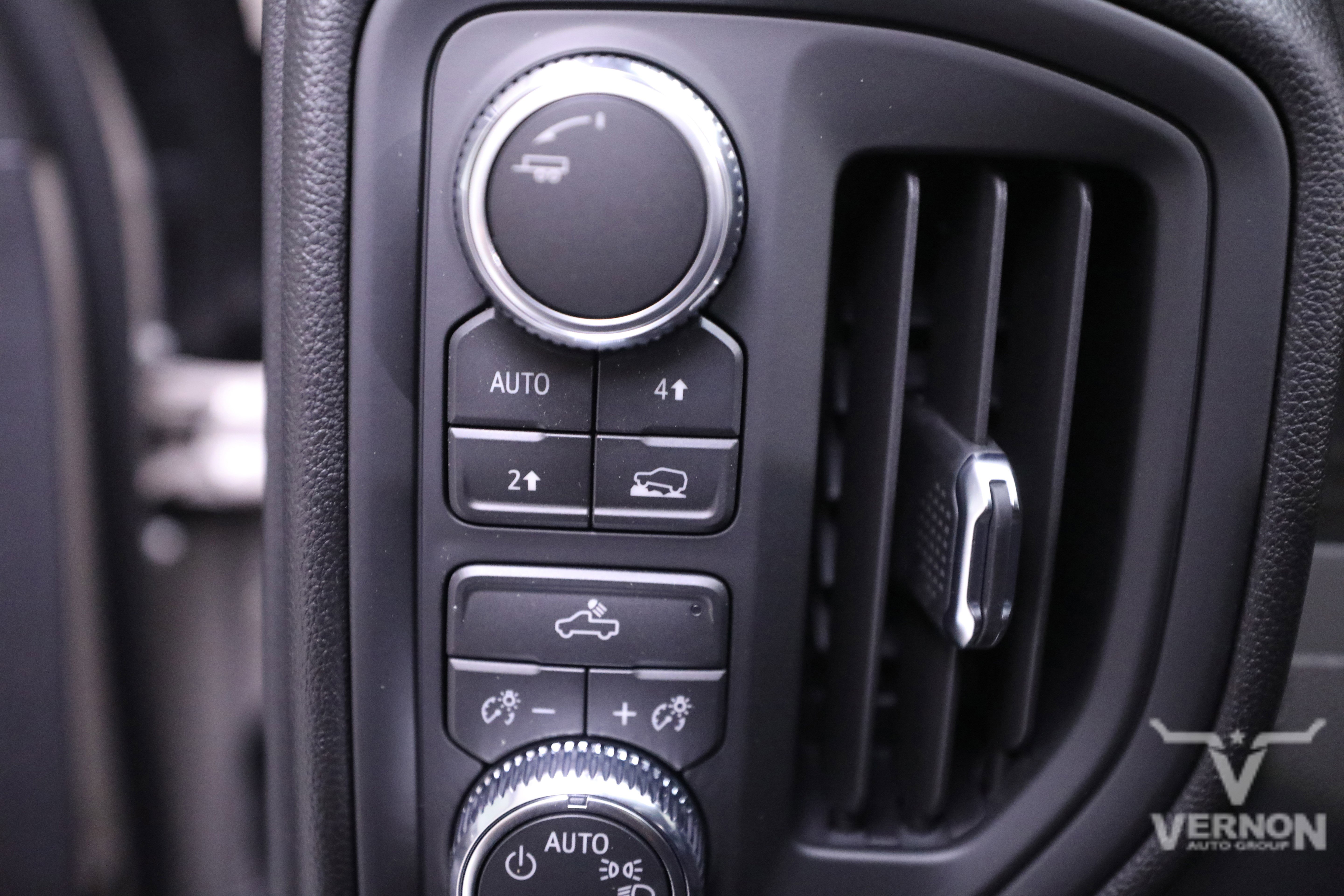 New 2026 GMC Sierra 1500 Pro w/ Graphite Edition image 16