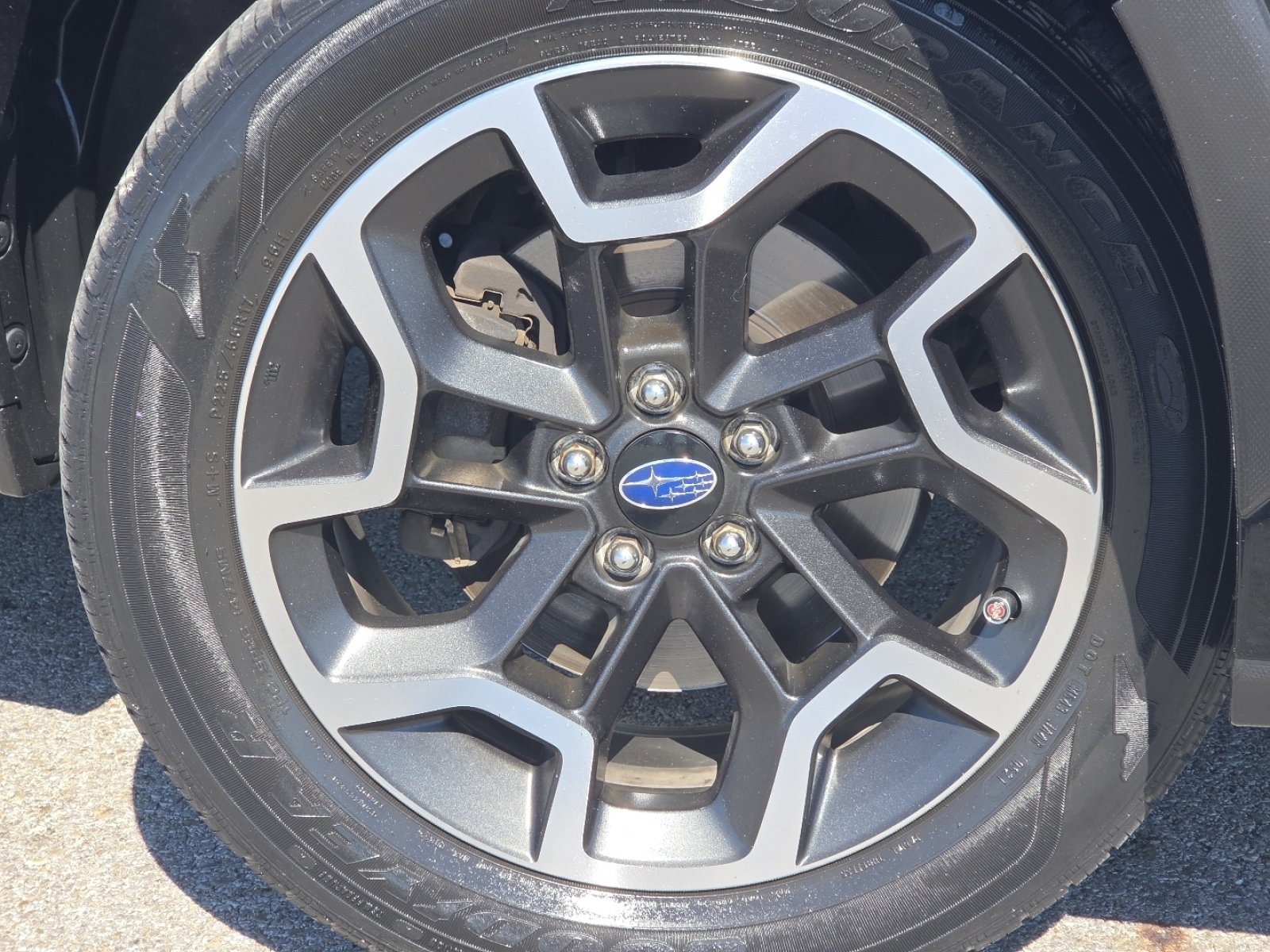 Used 2017 Subaru Crosstrek 2.0i Premium AWD/4WD image 11