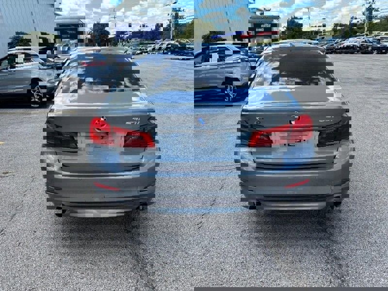 Used 2019 BMW 530i xDrive w/ Convenience Package image 5