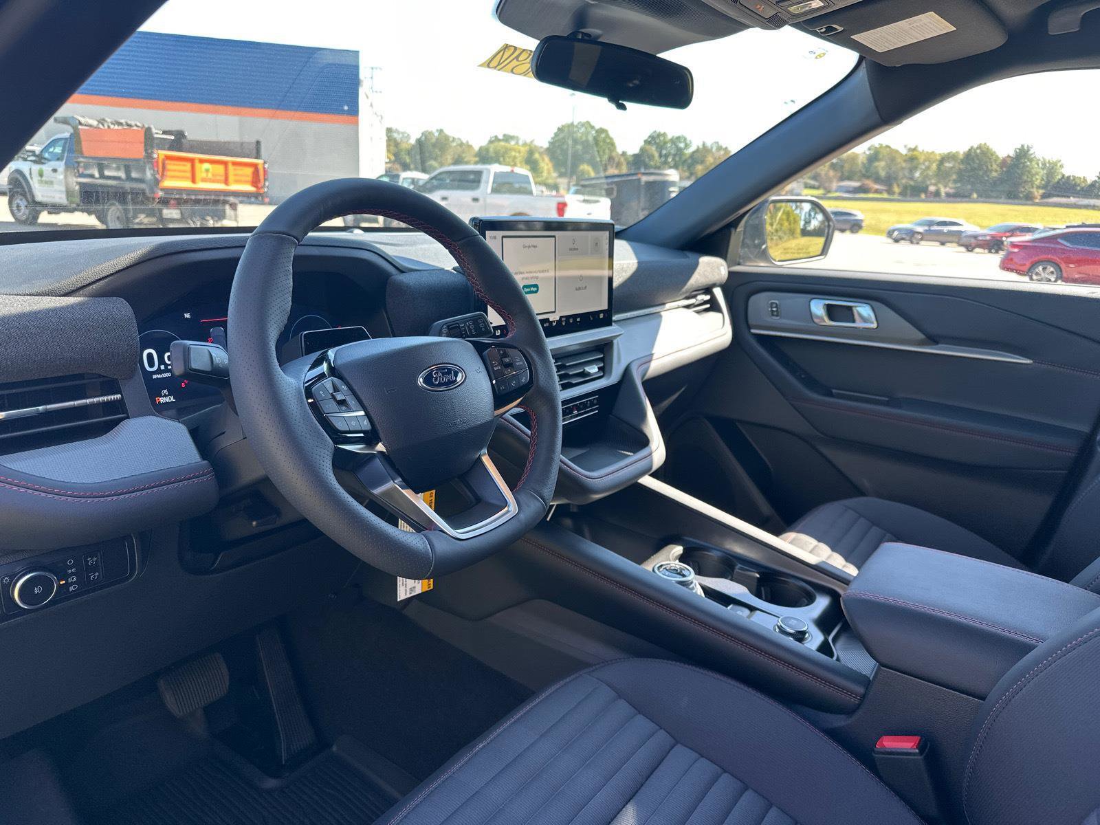 New 2026 Ford Explorer ST-Line image 5