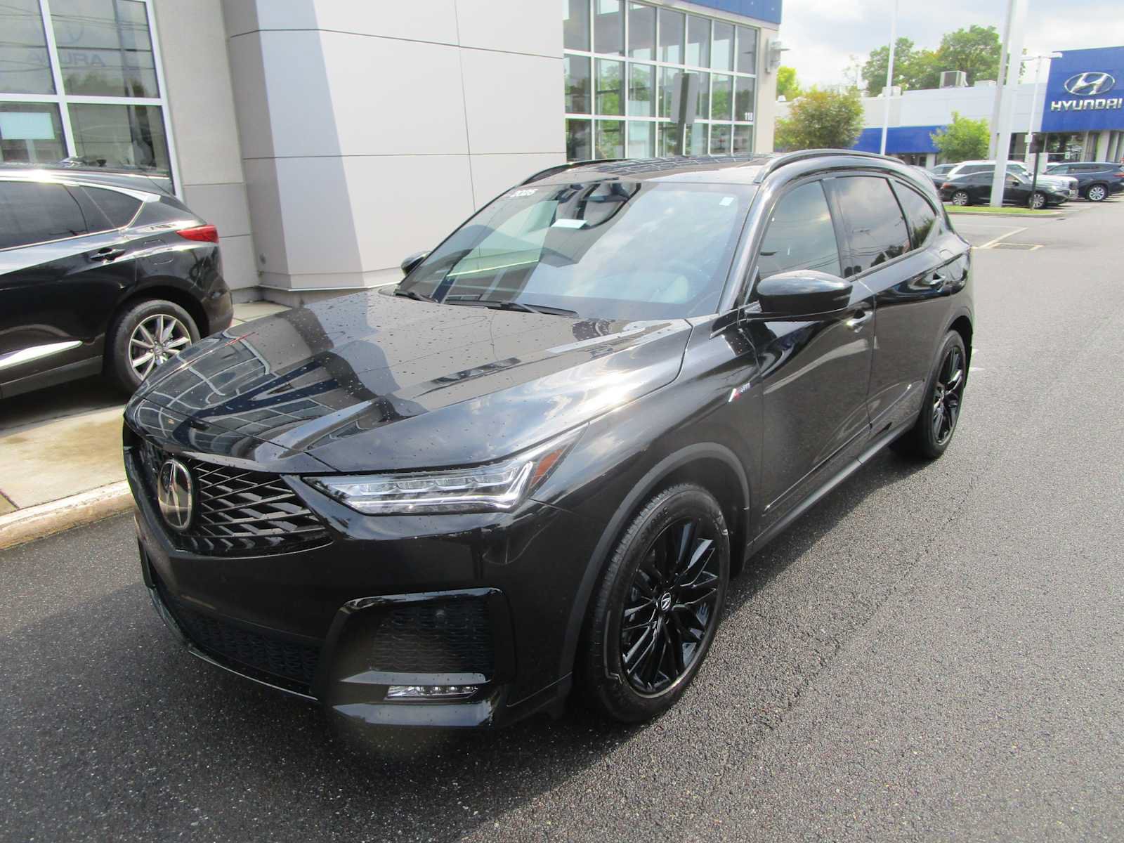 Certified 2025 Acura MDX A-Spec w/ Advance Package AWD/4WD image 2