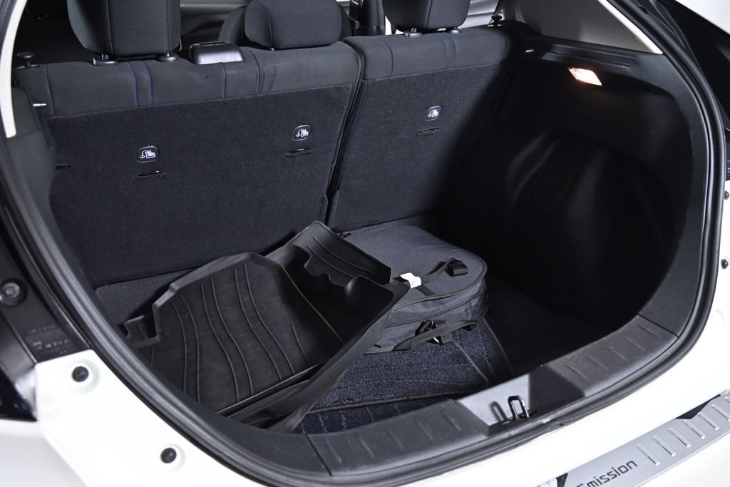 Certified 2023 Nissan Leaf SV Plus w/ Protection Package FWD image 32