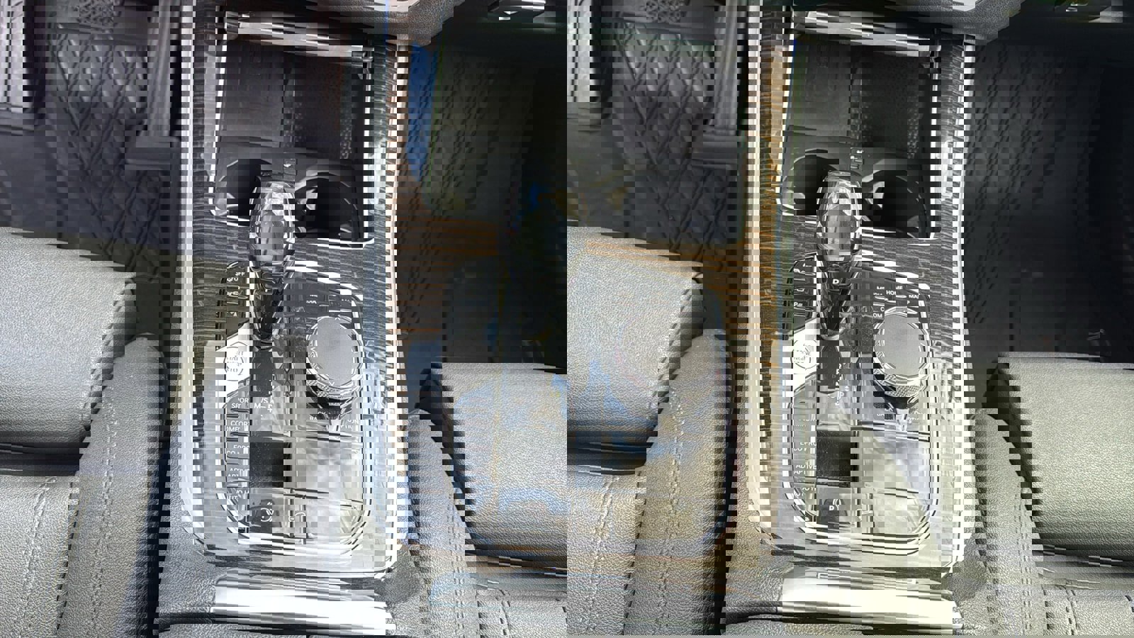 Used 2021 BMW X5 xDrive40i w/ Convenience Package image 22