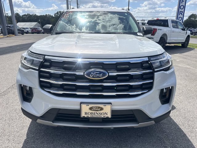 New 2026 Ford Explorer Active w/ Active Comfort Package RWD image 2