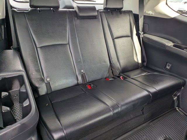 Used 2024 Toyota Grand Highlander XLE image 6
