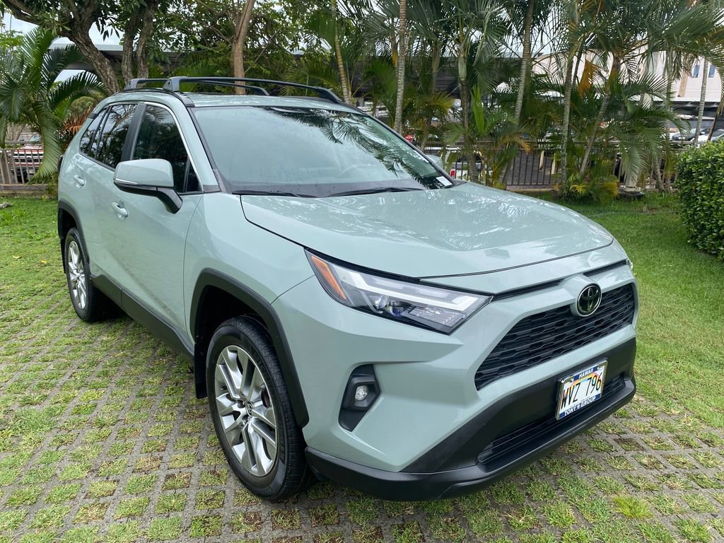 Used 2022 Toyota RAV4 XLE Premium FWD video 1