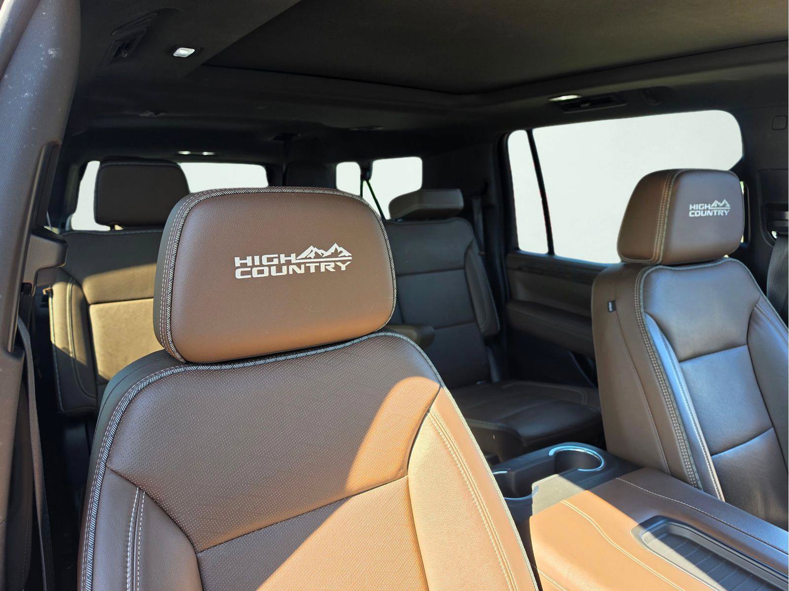 Used 2021 Chevrolet Suburban High Country AWD/4WD image 20