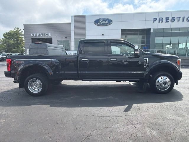 Used 2019 Ford F450 Platinum w/ Platinum Ultimate Package AWD/4WD image 14