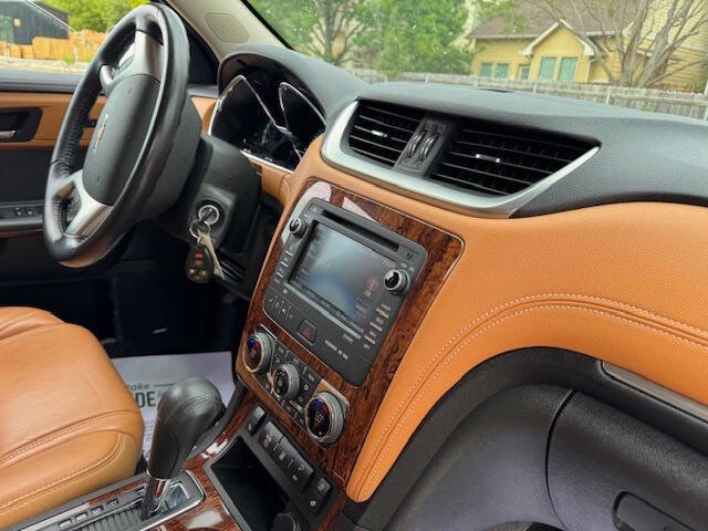 Used 2013 Chevrolet Traverse LTZ FWD image 35