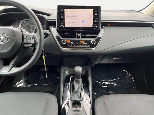 Used 2020 Toyota Corolla LE image 14
