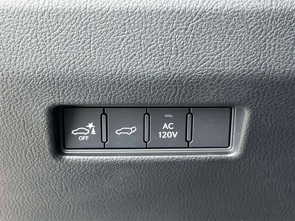 Certified 2024 Lexus GX 550 w/ Cold Area Package image 22