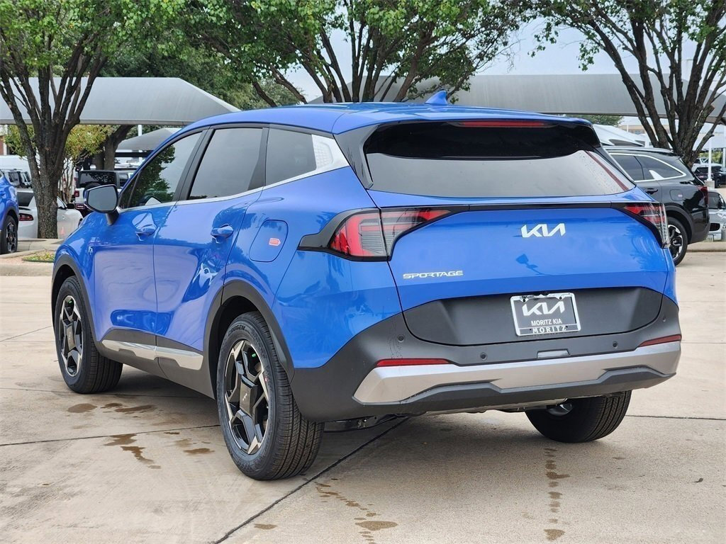 New 2026 Kia Sportage EX image 3