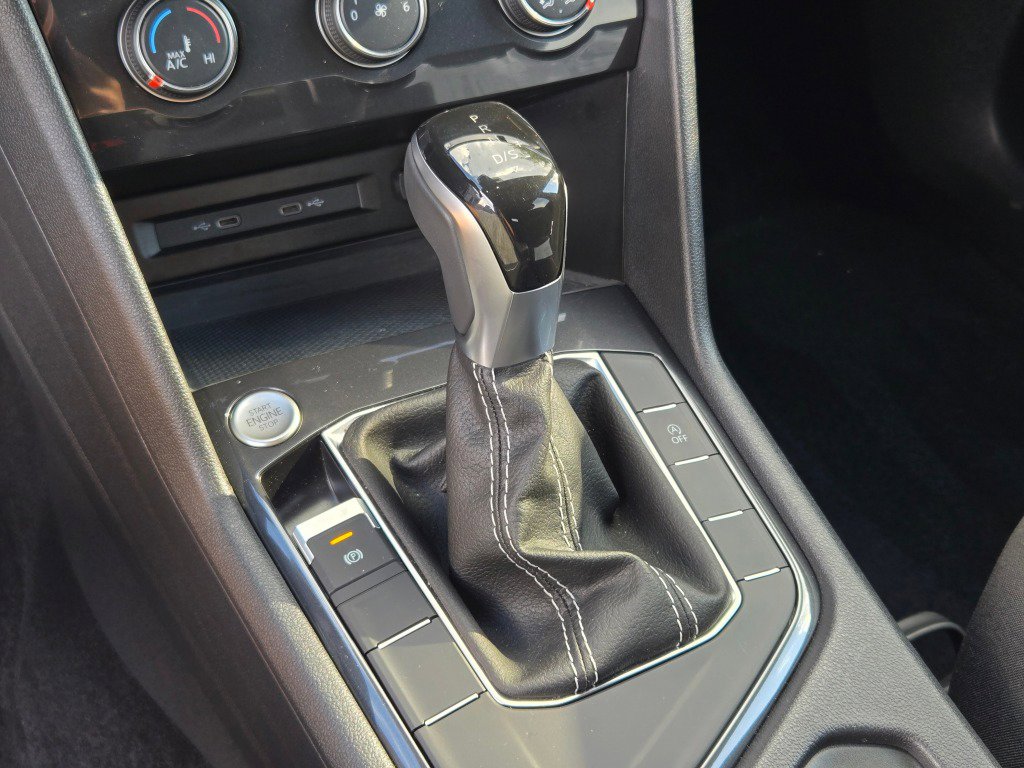 Used 2024 Volkswagen Tiguan S image 28