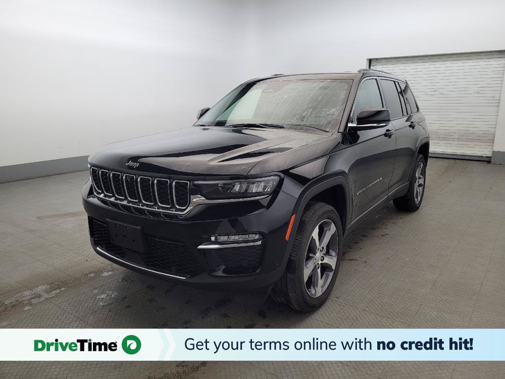 Used 2023 Jeep Grand Cherokee Limited w/ Luxury Tech Group II AWD/4WD image 1