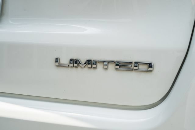 Used 2020 Jeep Compass Limited AWD/4WD image 8