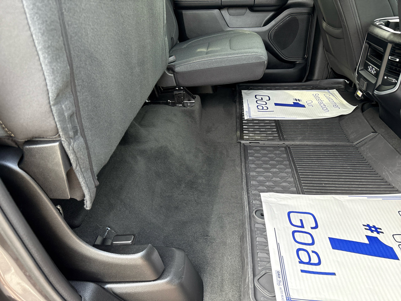 Used 2022 RAM 1500 Big Horn image 32