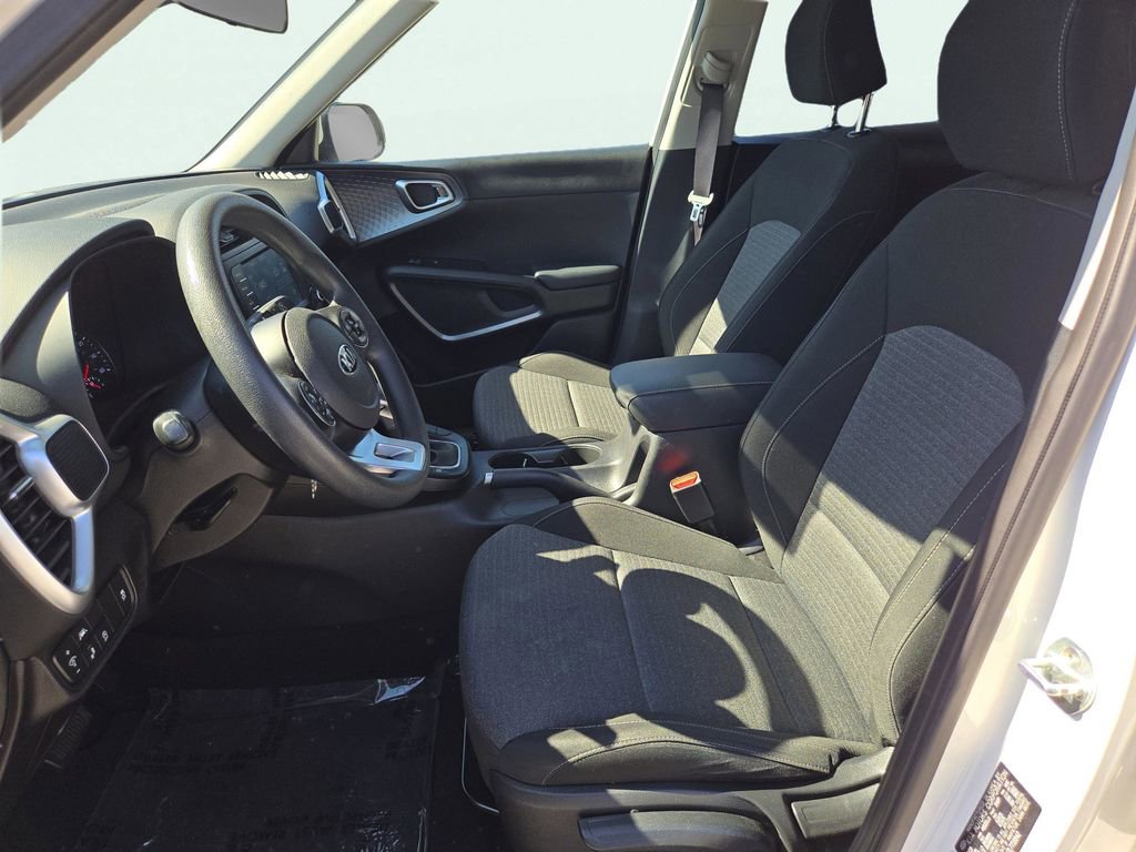 Certified 2020 Kia Soul S image 19