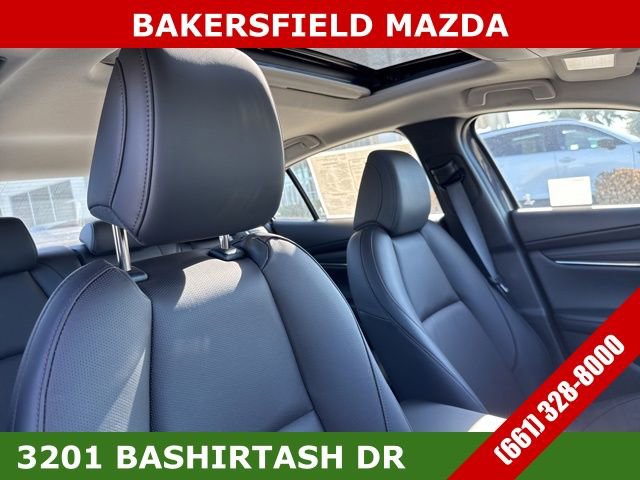 New 2025 MAZDA MAZDA3 2.5 Turbo Sedan w/Premium Plus image 24