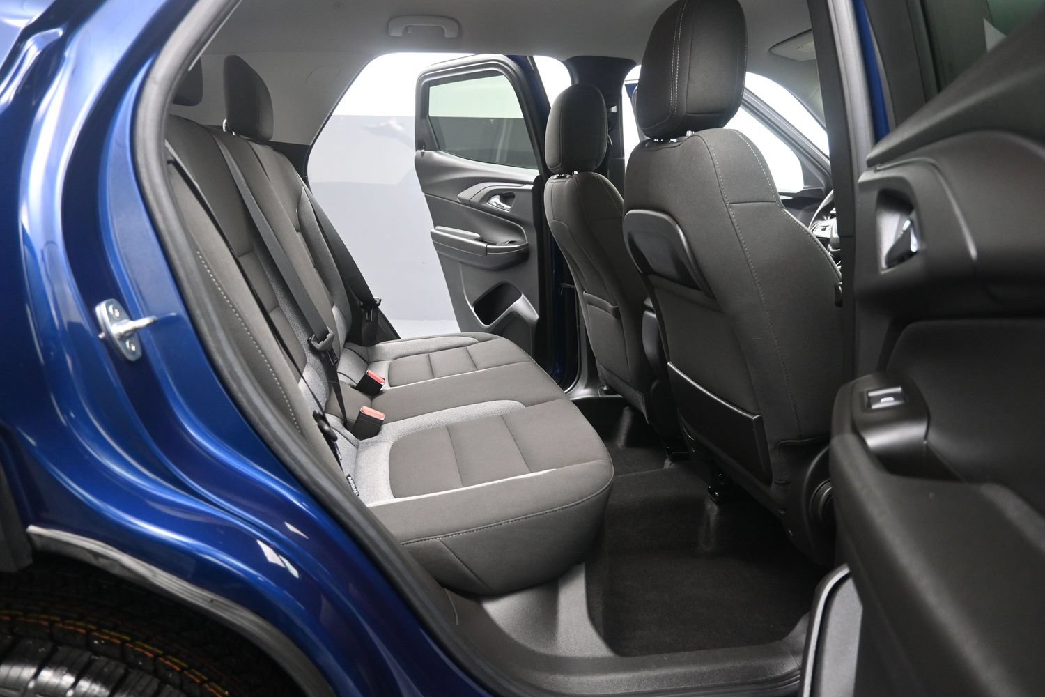 Used 2023 Chevrolet TrailBlazer LT AWD/4WD image 21