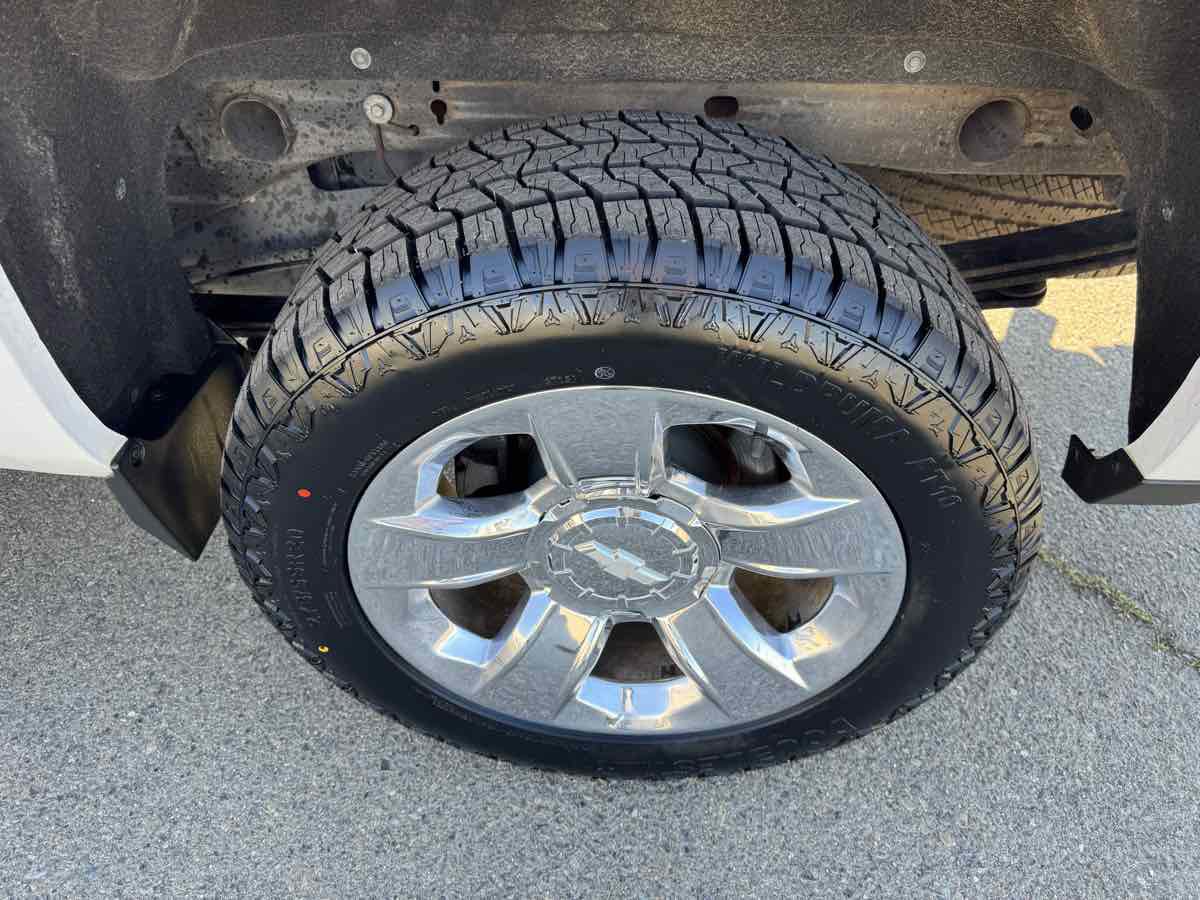 Used 2015 Chevrolet Silverado 1500 LTZ w/ LTZ Plus Package image 36