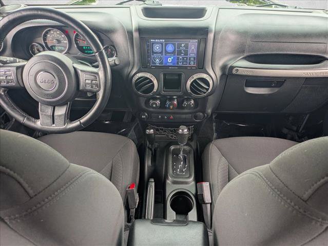 Used 2017 Jeep Wrangler Sport w/ Connectivity Group AWD/4WD image 17