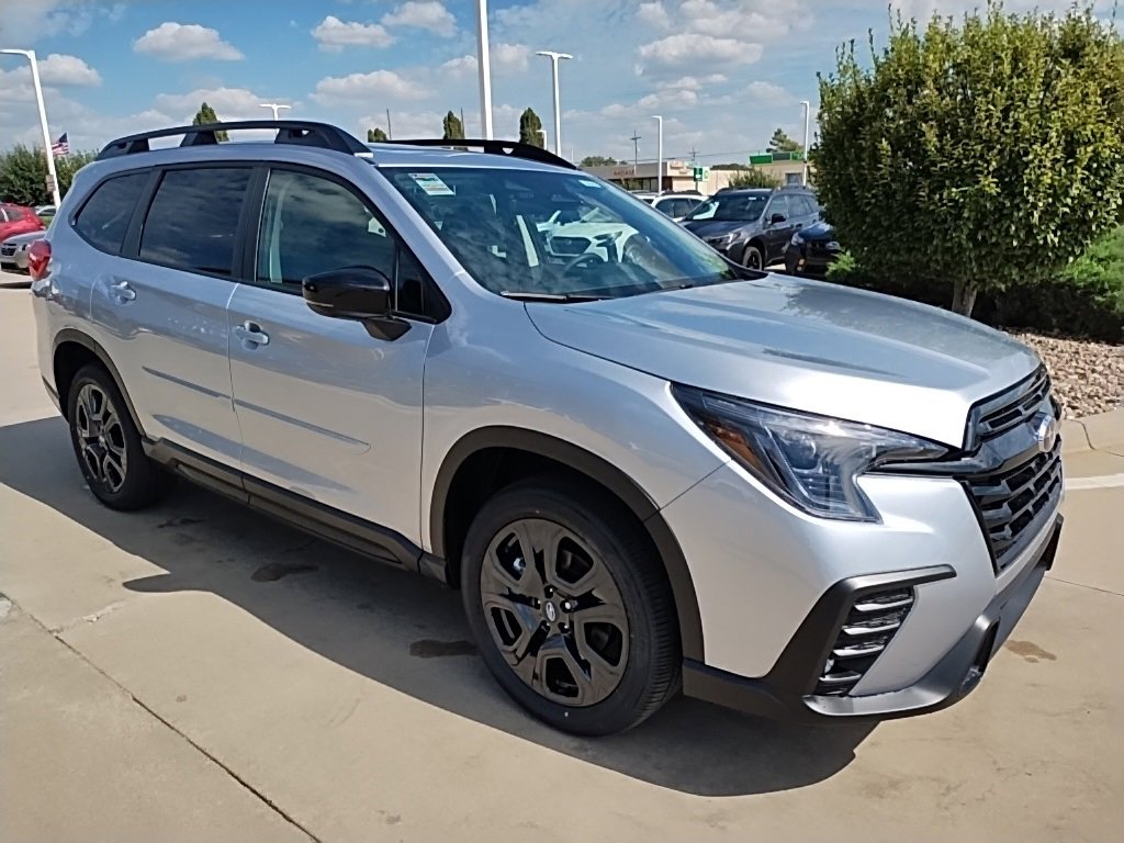 New 2025 Subaru Ascent Bronze Edition image 5