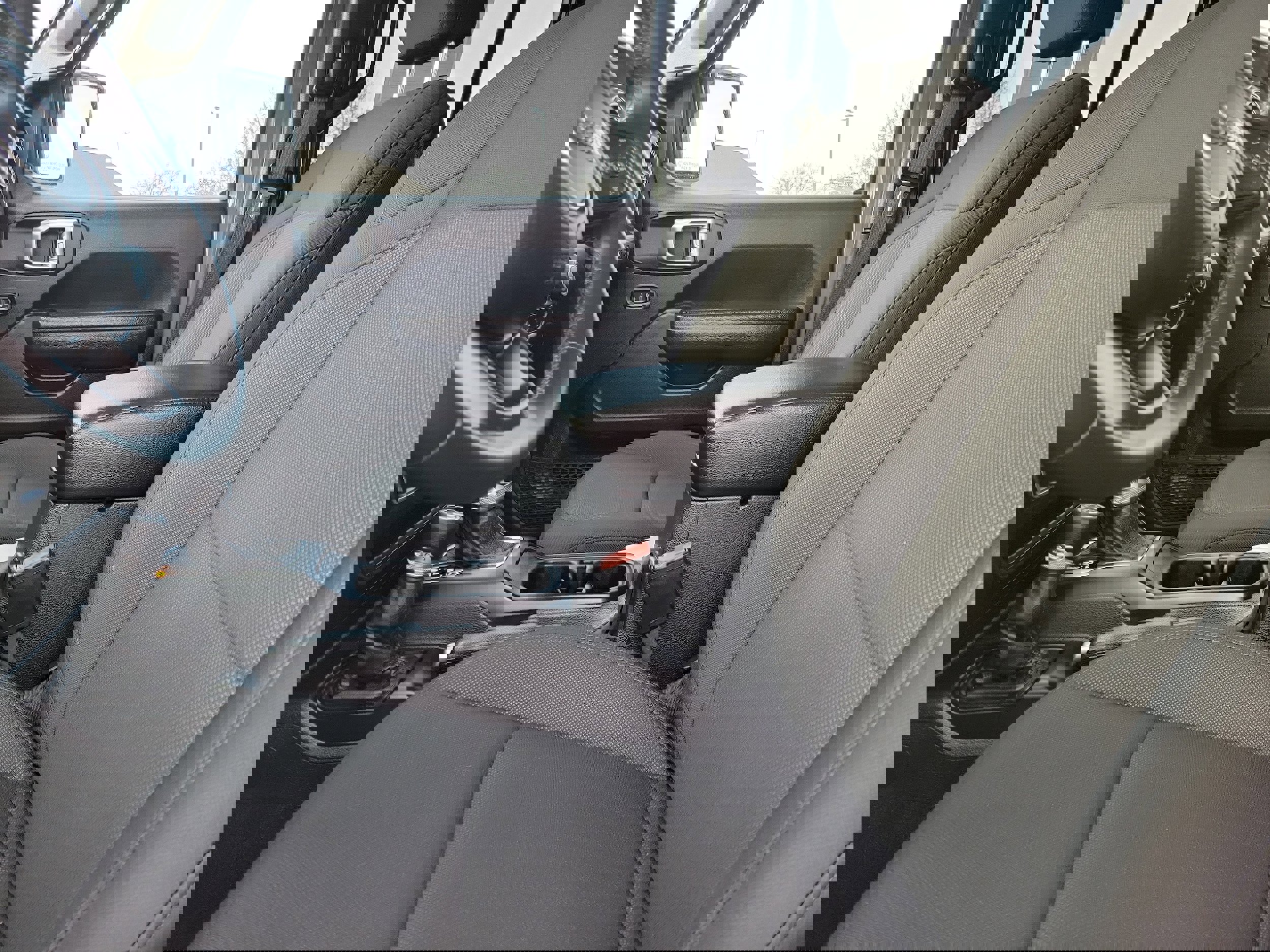 Used 2022 Jeep Wrangler Unlimited Sport image 17