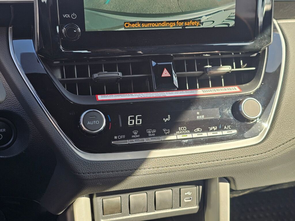 Used 2024 Toyota Corolla Cross AWD Hybrid image 32