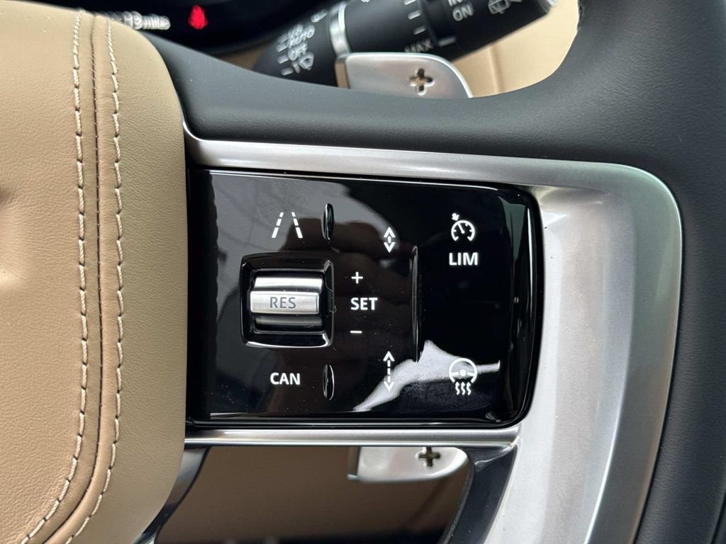 New 2026 Land Rover Range Rover SE AWD/4WD image 30