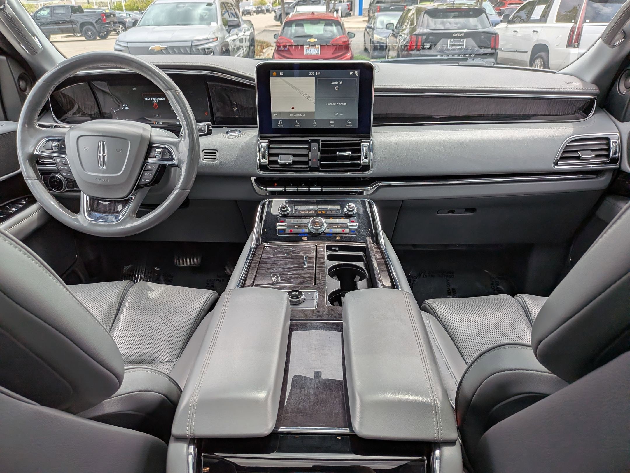 Used 2018 Lincoln Navigator Reserve AWD/4WD image 26
