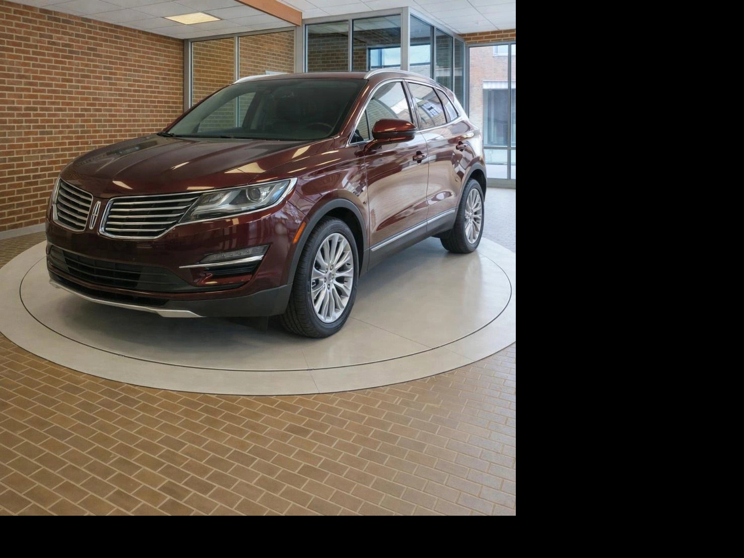 Used 2018 Lincoln MKC Reserve w/ Lincoln MKC Climate Package