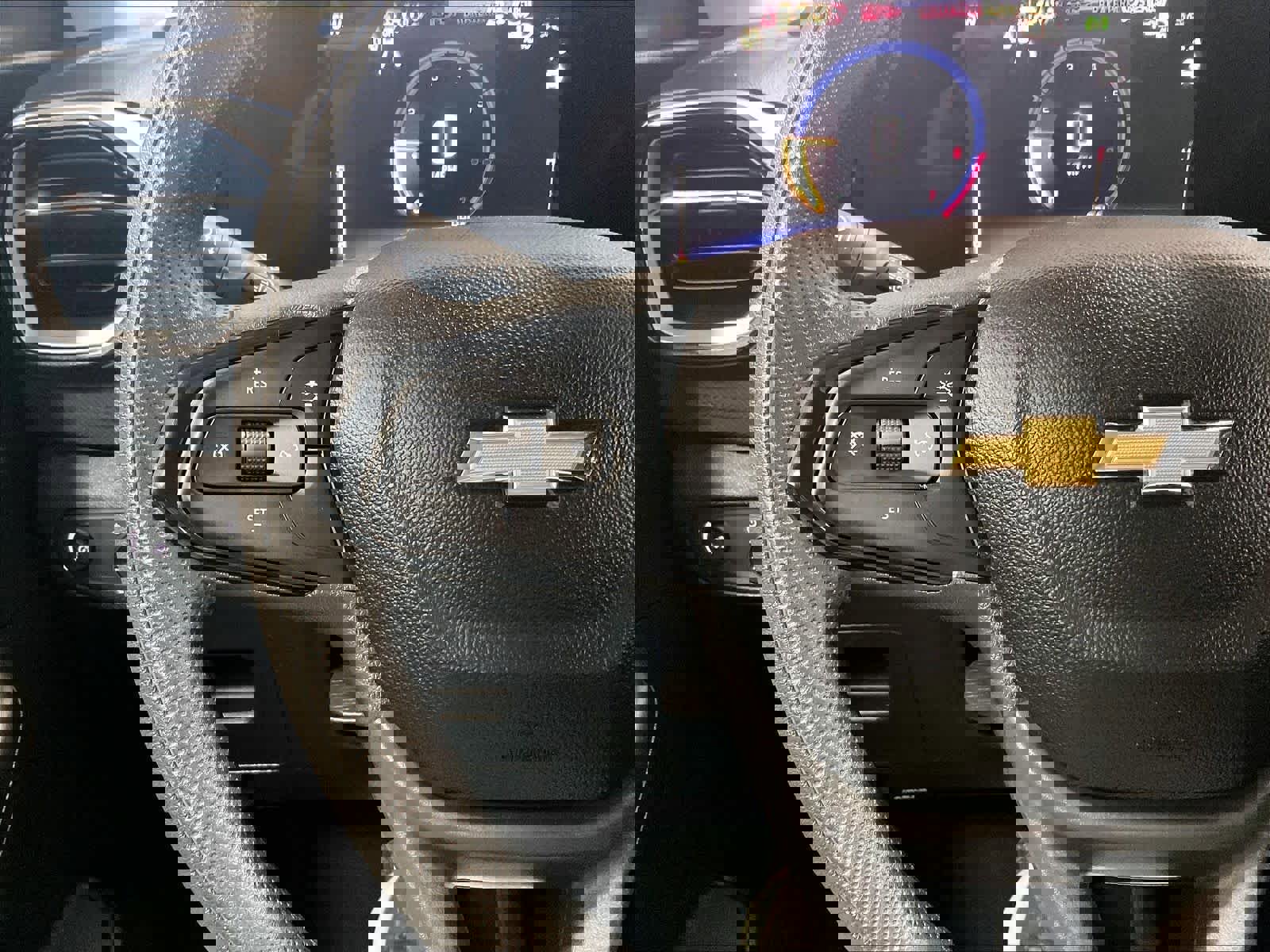 Used 2025 Chevrolet TrailBlazer LT AWD/4WD image 22