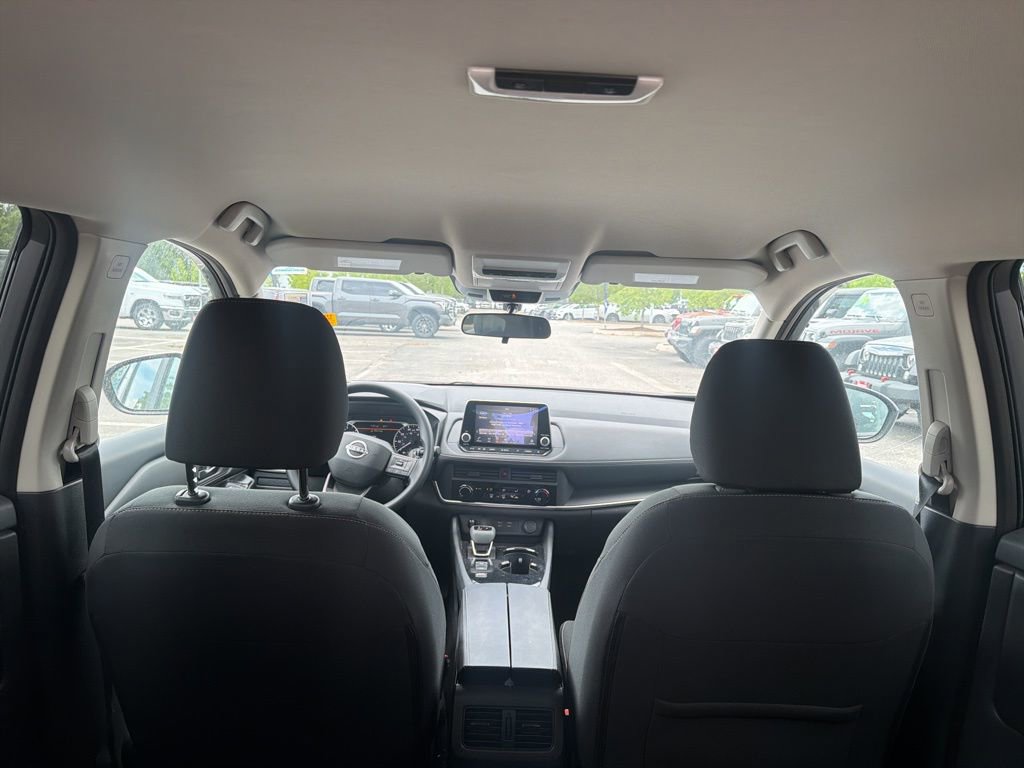 Used 2026 Nissan Rogue S image 9