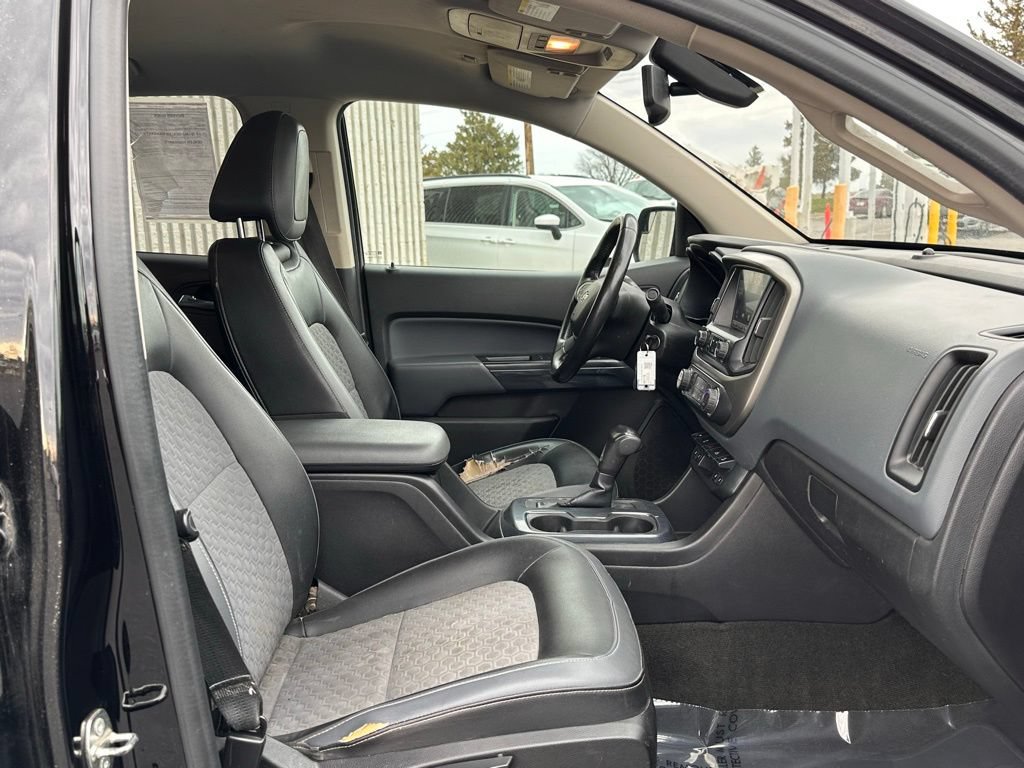 Used 2015 Chevrolet Colorado Z71 AWD/4WD image 27