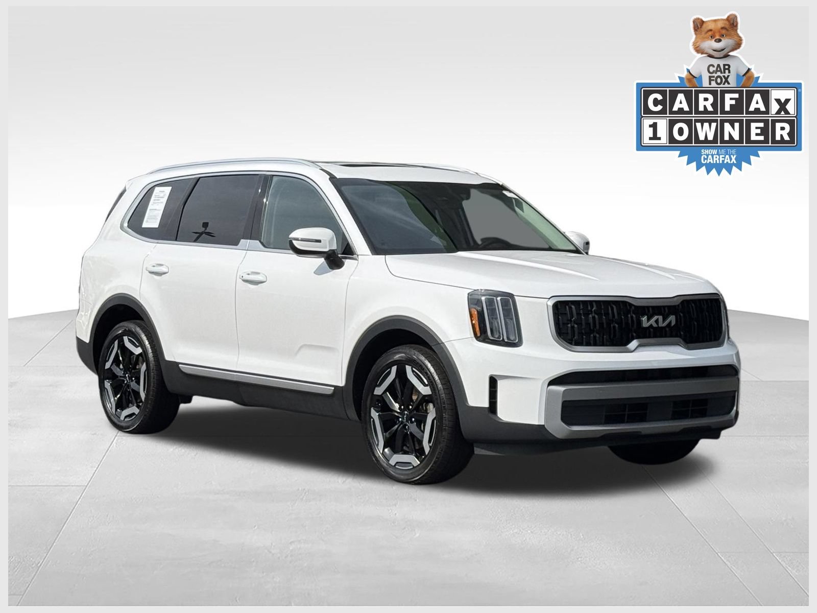 Used 2023 Kia Telluride EX w/ EX Captain's Chair Package