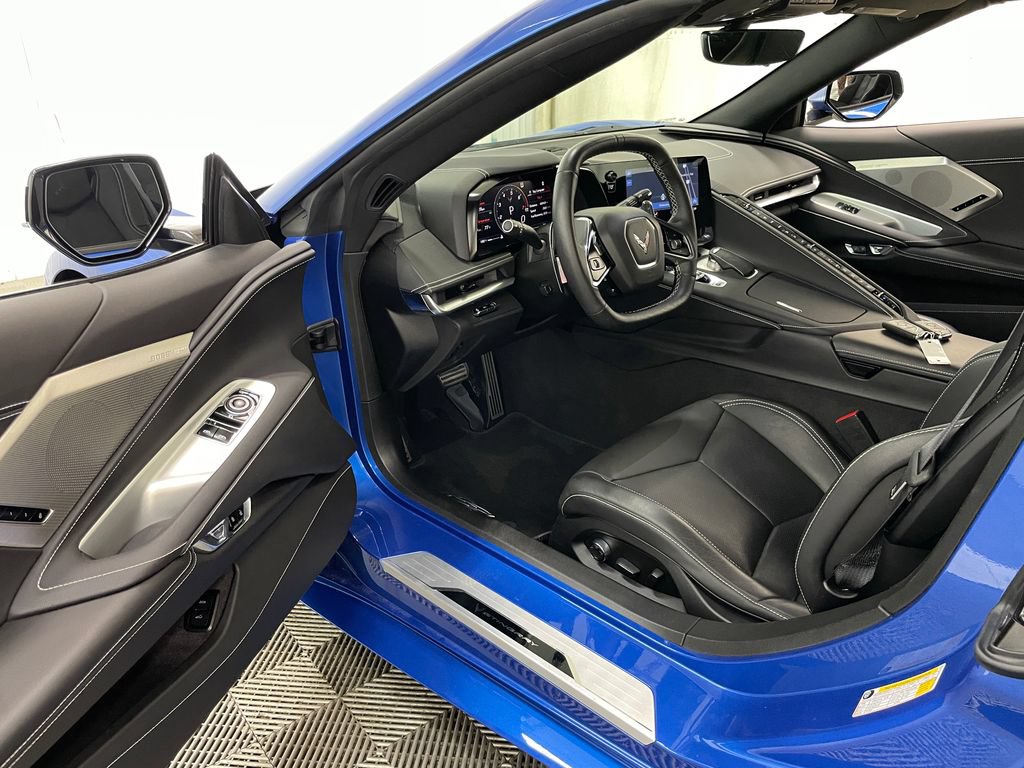 Used 2021 Chevrolet Corvette Stingray Preferred Cpe w/ Battery Protection Package RWD image 19