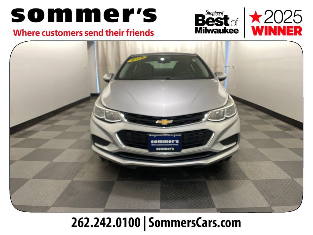 Used 2018 Chevrolet Cruze LS FWD image 8