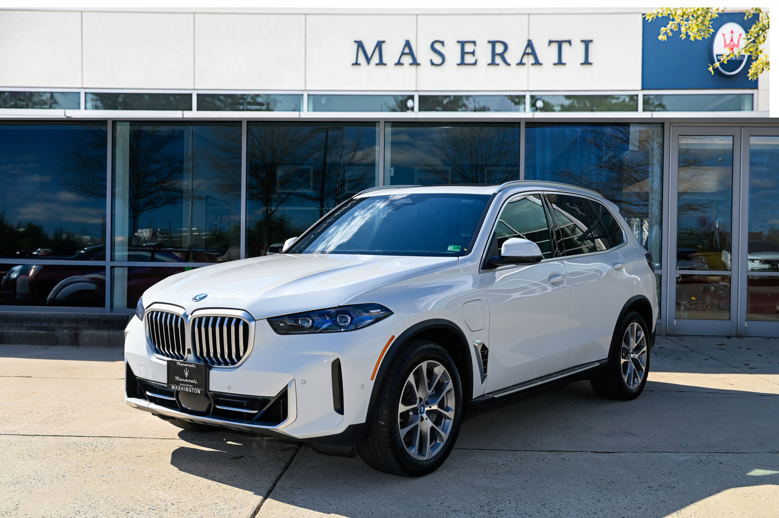 Used 2024 BMW X5 xDrive50e