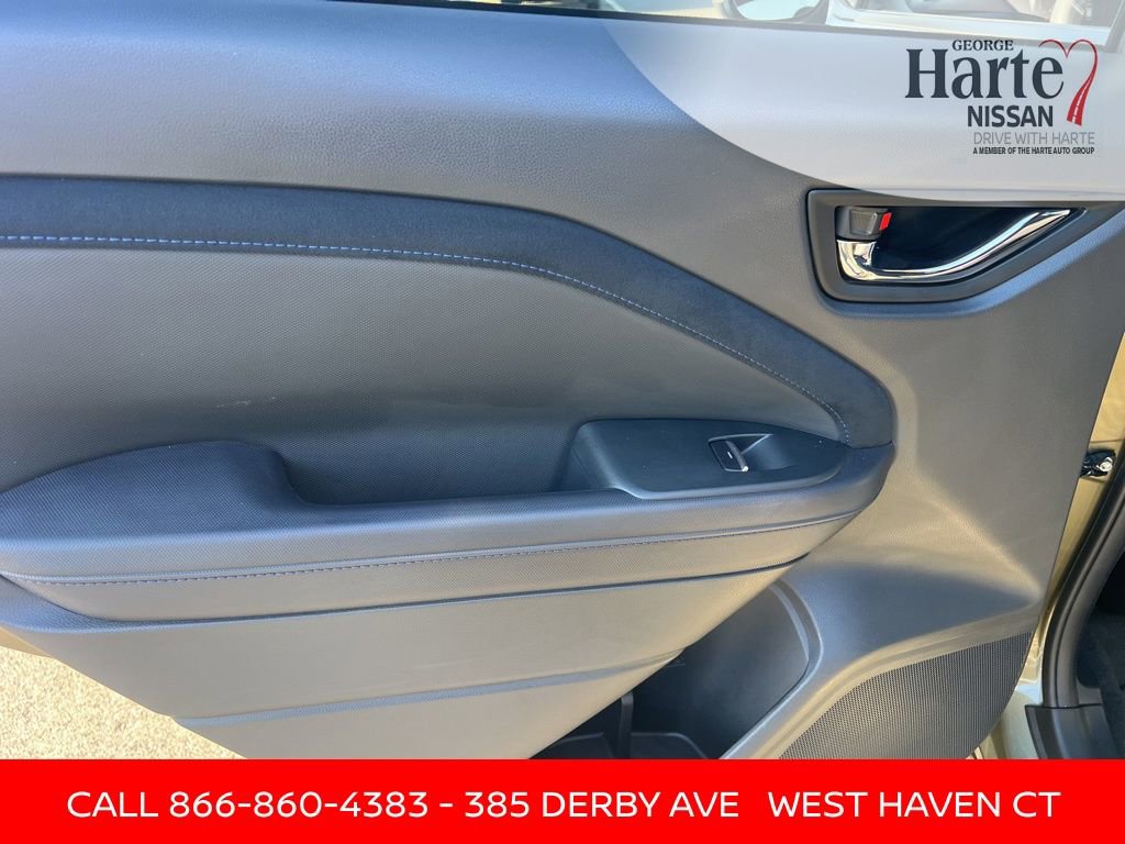 Used 2025 Subaru Forester Limited image 25